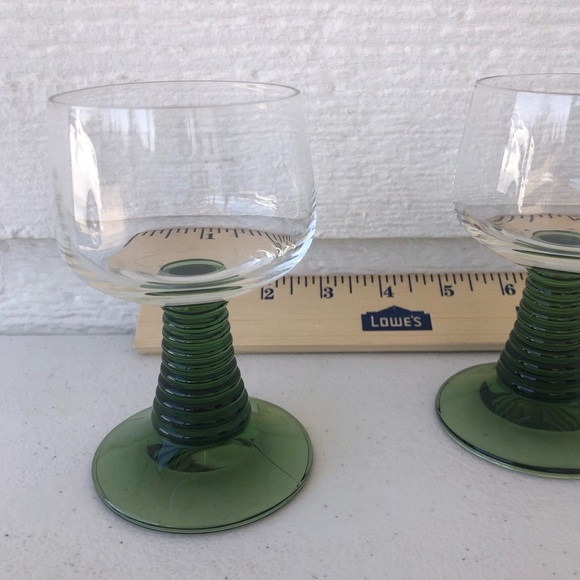 Vintage Green Beehive Wine Goblets Set of 4 - Picture 7 of 9